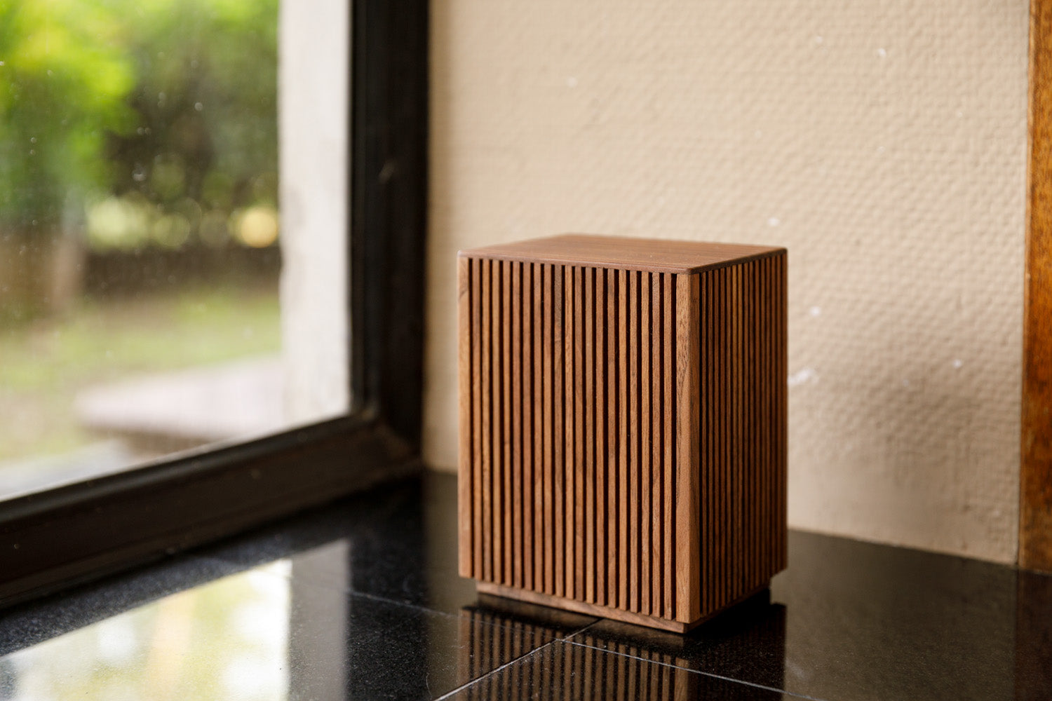 天然木の蚊取器ケース